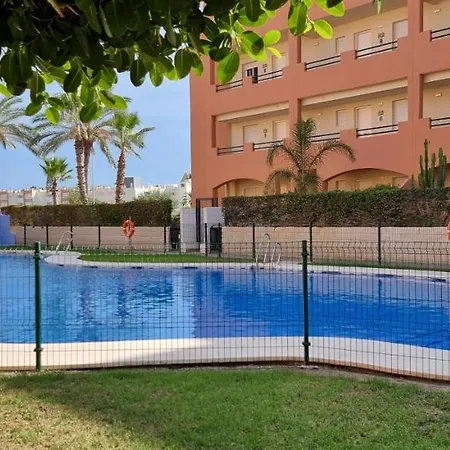 Apartment Homes Of Spain: Beachfront Penthouse With Private Pool At Paraiso Playa